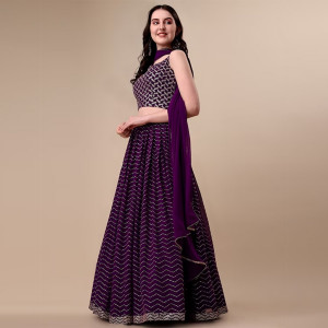 Semi-Stitched Lehenga & Unstitched Blouse With Dupatta